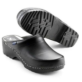 148 TRADITIONAL Klompen